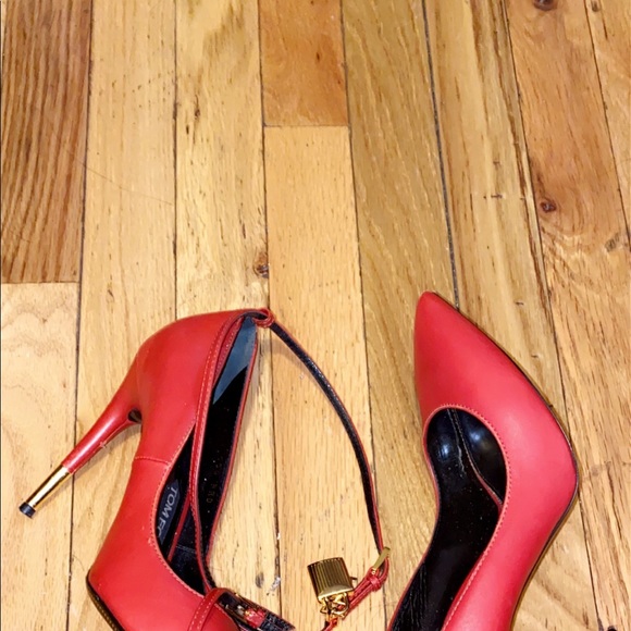 Tom Ford Red pumps - Picture 2 of 2